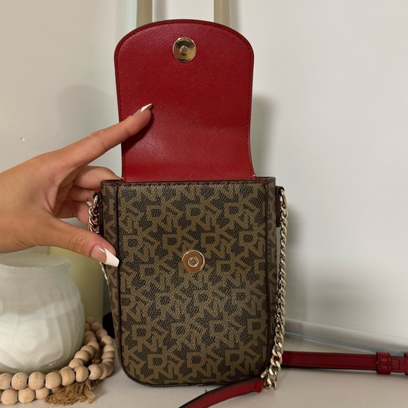 DKNY Purse Like New - Picture 8 of 13